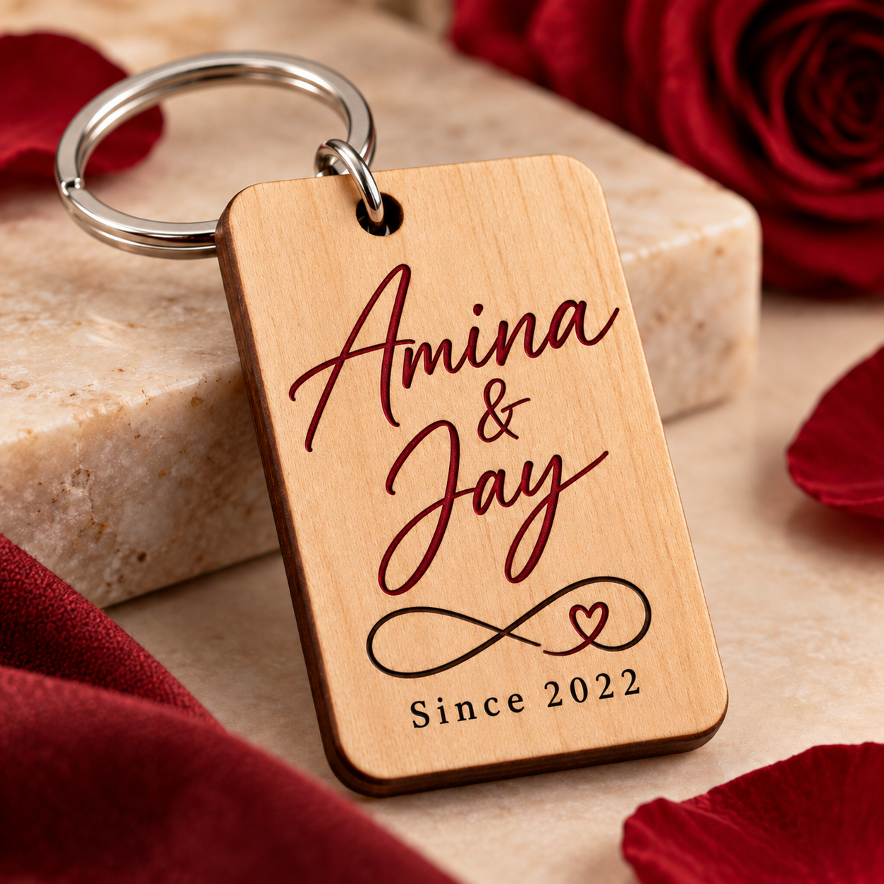 Personalized Couple Names & Date Keychain — Photo 4